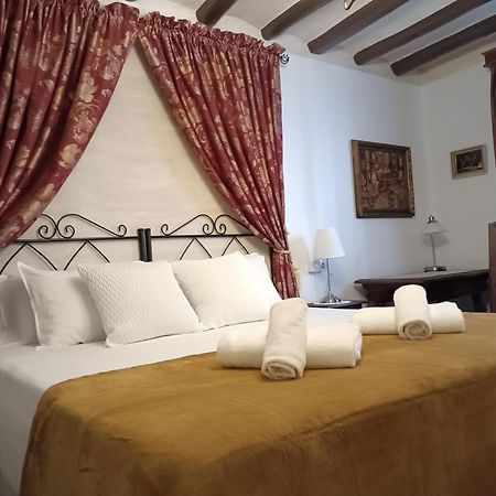 Casa Rural La Casona Urrea de Gaen 外观 照片