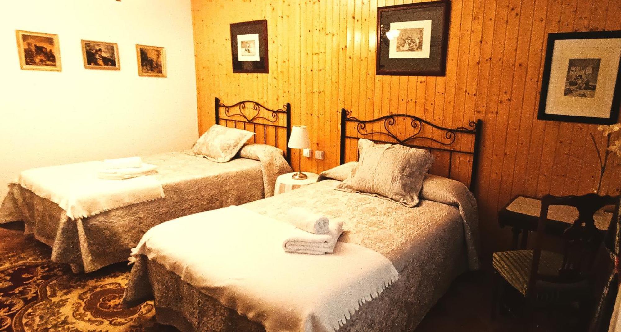 Casa Rural La Casona Urrea de Gaen 外观 照片