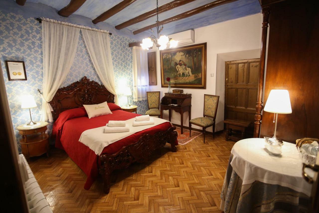 Casa Rural La Casona Urrea de Gaen 外观 照片